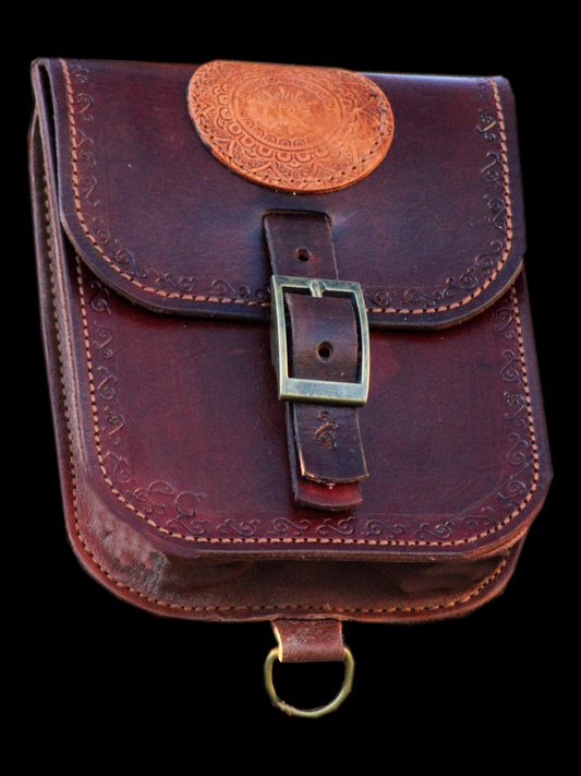 Kleine Satteltasche mit Karabiner für alle Sattelarten